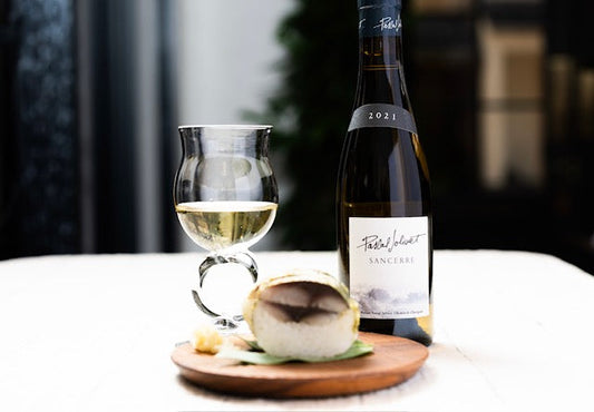 和の一皿に白ワインを🌿White Wine at a Japanese Table